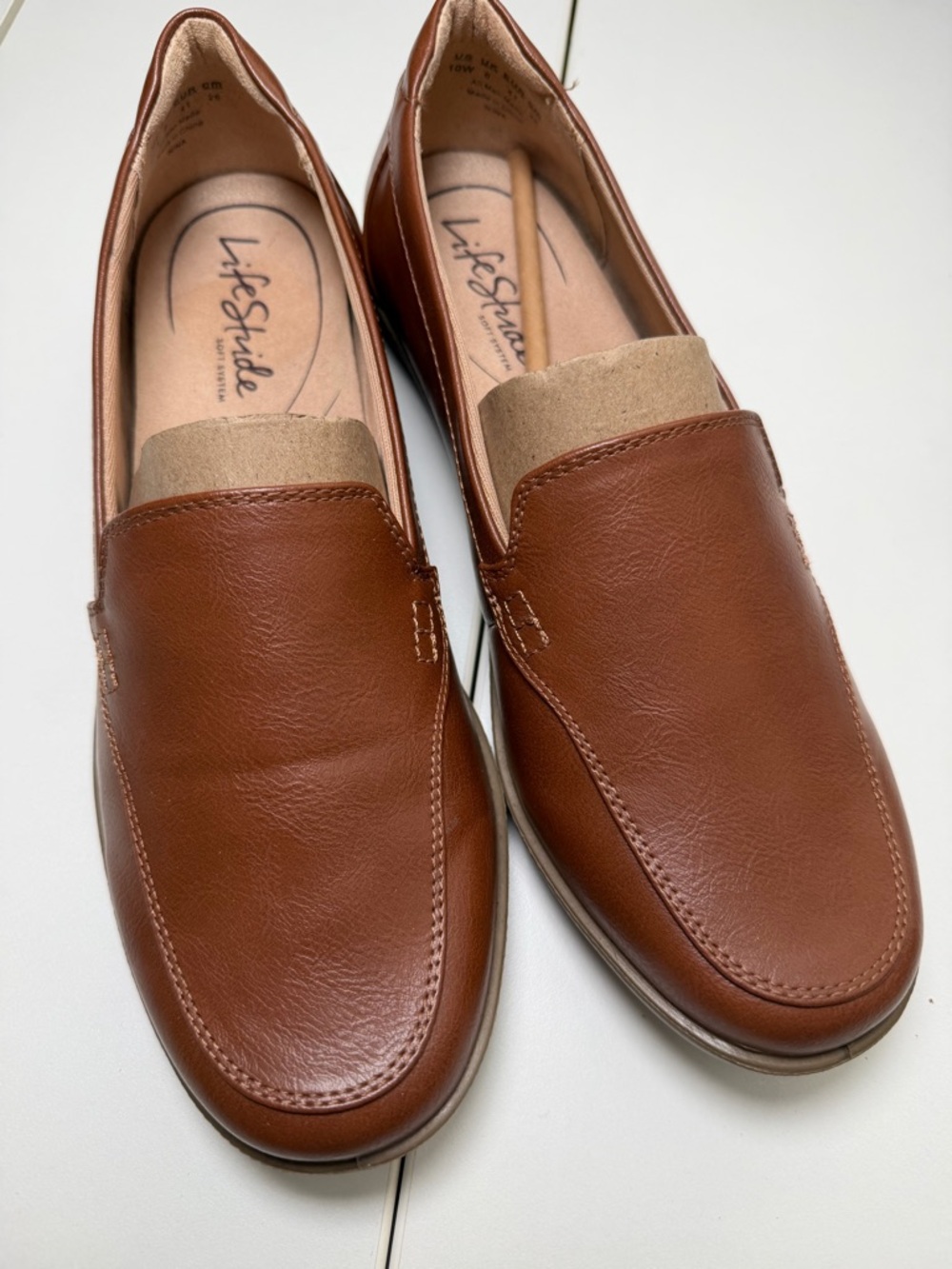 Life Stride Women's Brown Leather Slip-On Loafers 10W